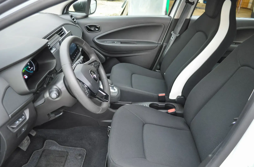 left hand drive RENAULT ZOE (01/06/2022) -  