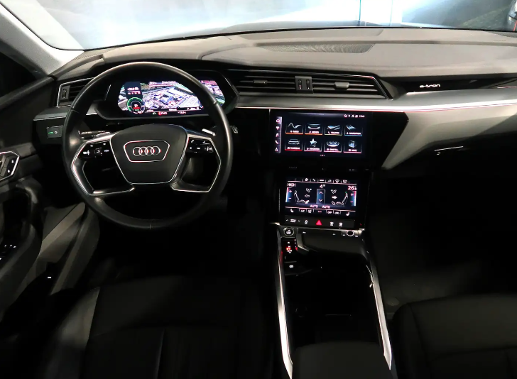 AUDI  (01/01/2022) - 