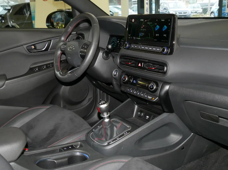 Left hand drive car HYUNDAI KONA (01/01/2022) - 