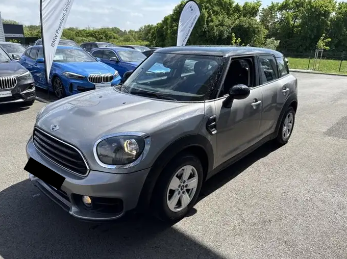 Left hand drive MINI COUNTRYMAN Cooper 136ch BVA FR