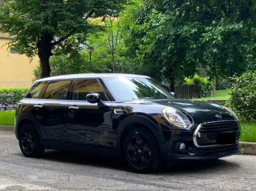 Left hand drive MINI CLUBMAN 1.5 Automatic