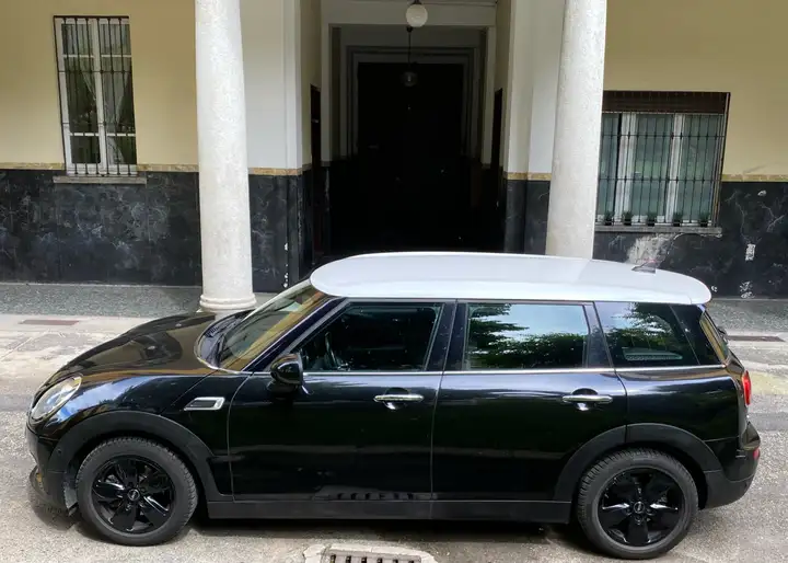 Left hand drive MINI CLUBMAN 1.5 Automatic