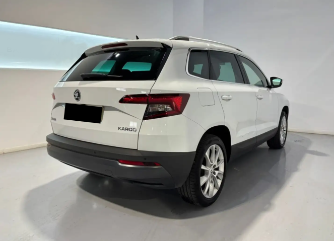 Left hand drive SKODA KAROQ 1.5 TSI Ambition ACT DSG Spanish Reg