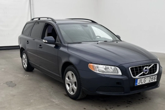Left hand drive VOLVO V70 V70 2.0 F 145hk Kineti