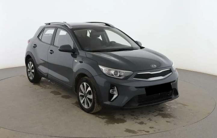 Left hand drive KIA STONIC 1.0 TGDI Spanish reg