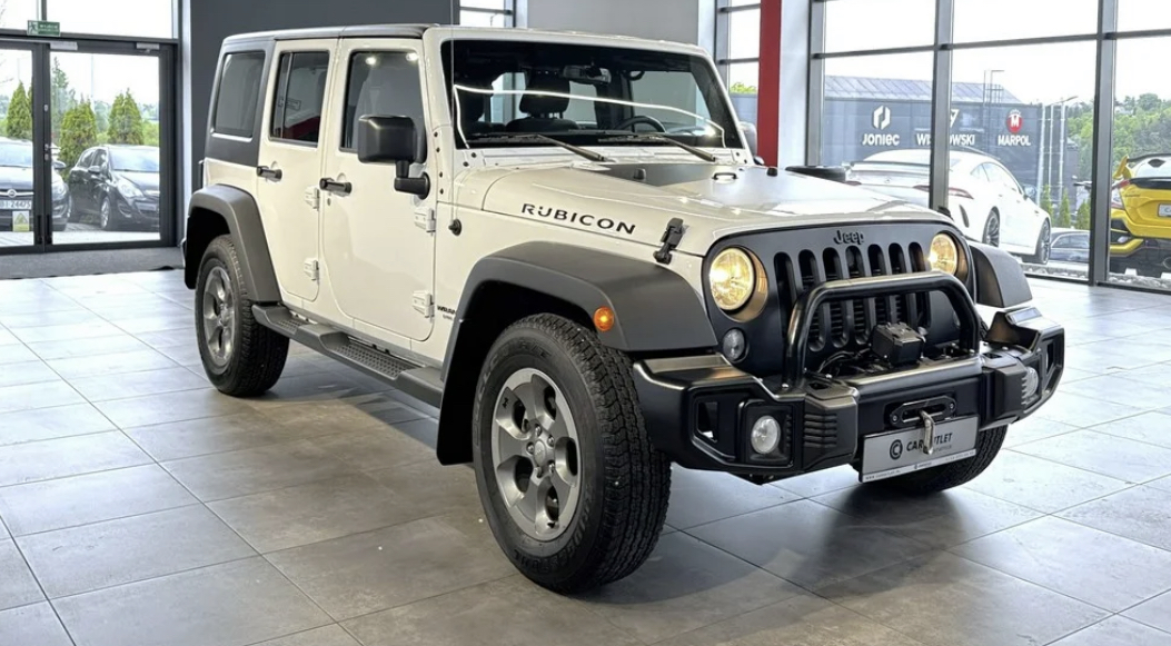 Left hand drive JEEP WRANGLER 2.8 CRD SPORTS UNLIMITED LOW MILEAGE