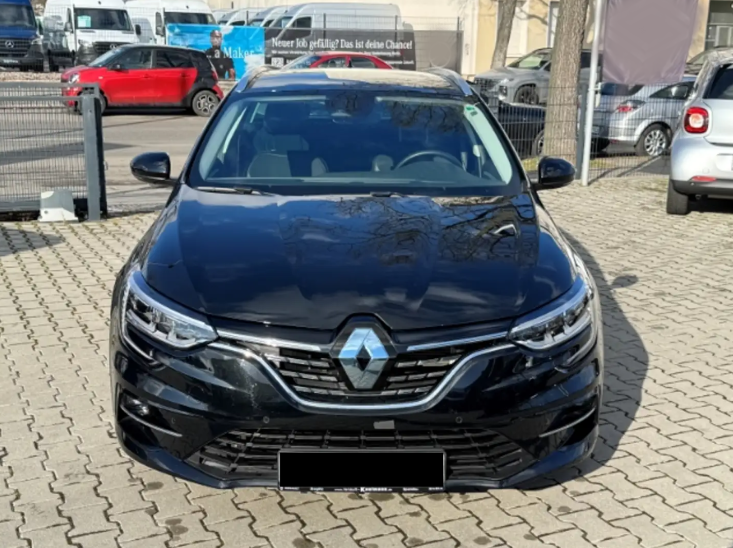 Left hand drive RENAULT MEGANE Large 1.3 TCE 140 EDC Intense Winterpaket