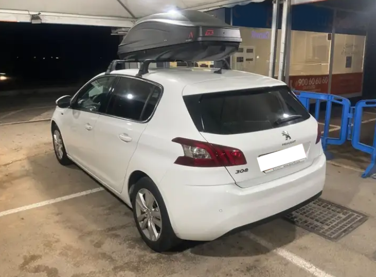 Left hand drive PEUGEOT 308 1.2 PureTech S&S Style 110 