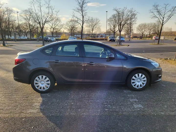 Left hand drive OPEL ASTRA 1.4 Turbo