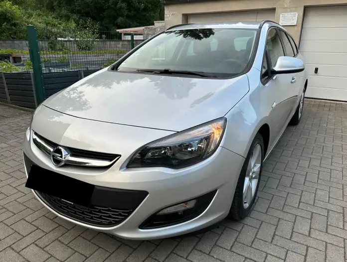 Left hand drive OPEL ASTRA 1.4 J Sports
