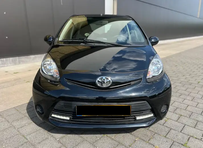 Left hand drive TOYOTA AYGO 1.0 VVT-i Aspir