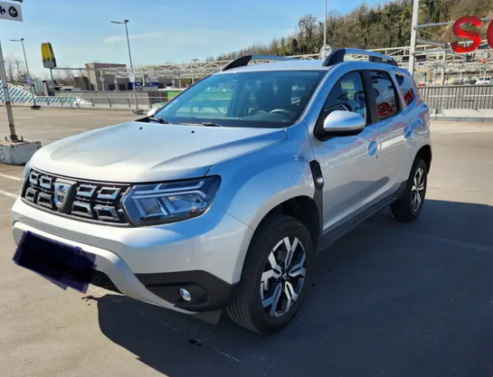 Left hand drive DACIA DUSTER TCE 130 FAP 4X2 Prestige French Reg