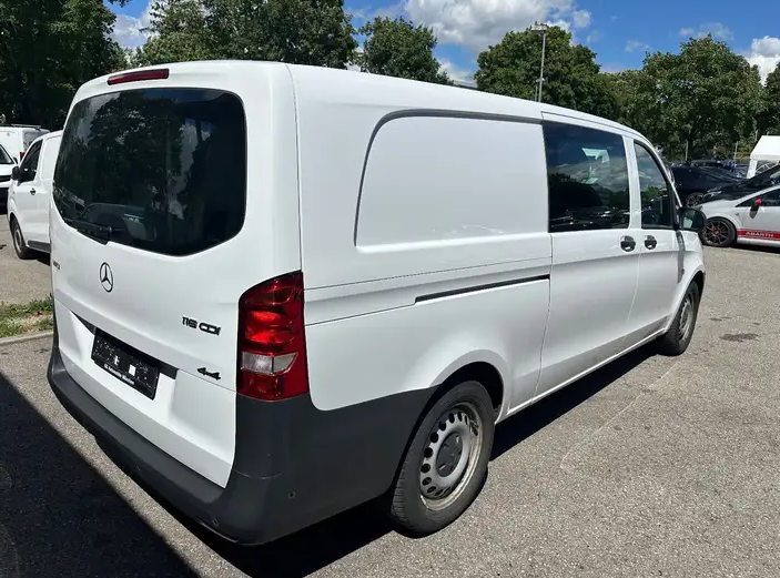 MERCEDES VITO (01/08/2019) - 