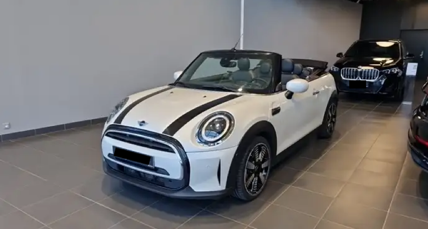 Left hand drive MINI COOPER F57 LCI II Cabriolet Cooper 136 CH DKG7 PR  