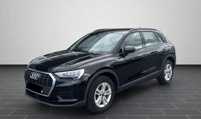 Left hand drive AUDI Q3 45 TFSI e S tronic SHZ LED RFK