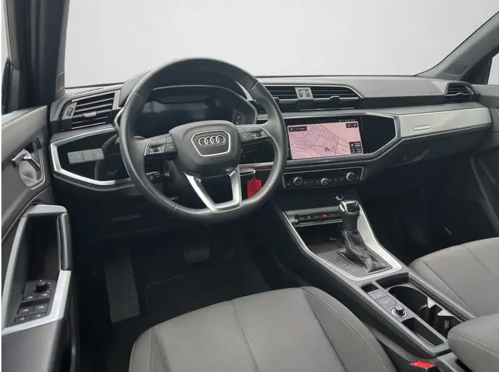 AUDI Q3 (01/05/2022) - 