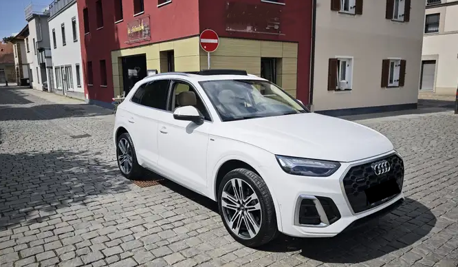 Left hand drive AUDI Q5 45 Tfsi quattro s tronic line