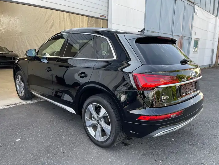 Left hand drive AUDI Q5 40 Tfsi quattro digital tacho leder pano 360