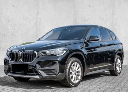 Left hand drive BMW X1 sDrive18i Advantage