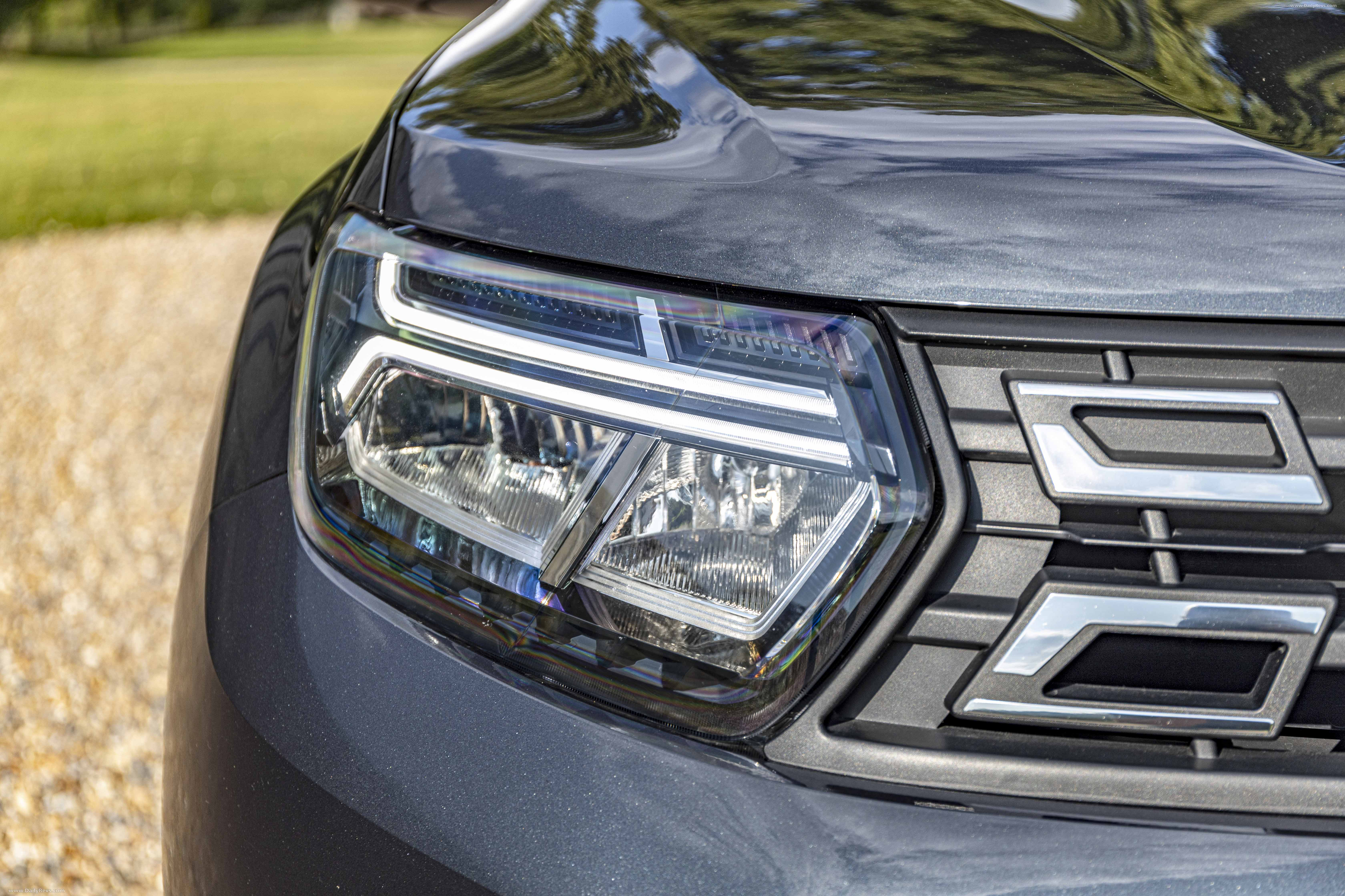 Left Hand Drive DACIA DUSTER gallery photo