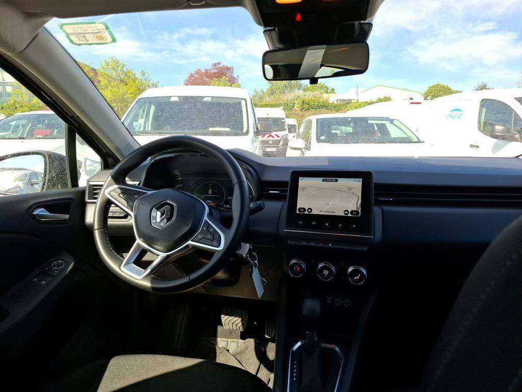 Left Hand Drive RENAULT CLIO gallery photo