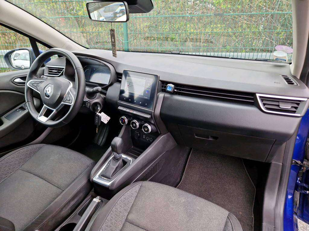 Left Hand Drive RENAULT CLIO gallery photo