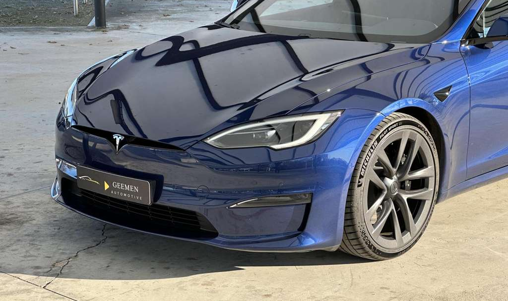 Left Hand Drive TESLA MODEL S gallery photo