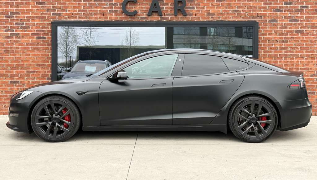 Left Hand Drive TESLA MODEL S gallery photo