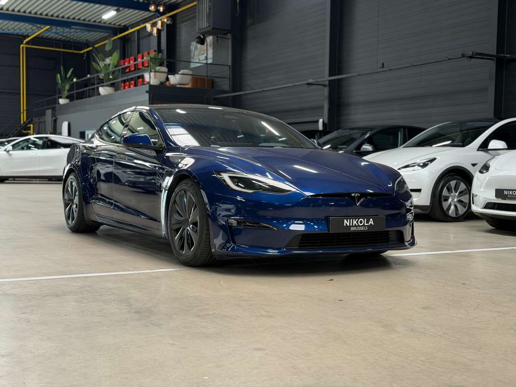 Left Hand Drive TESLA MODEL S gallery photo