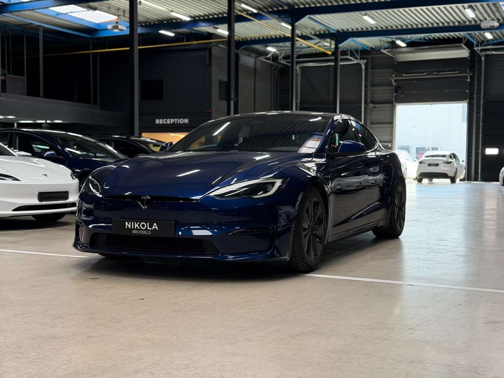 Left Hand Drive TESLA MODEL S gallery photo