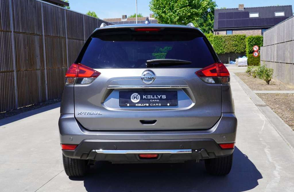 Left Hand Drive NISSAN X-TRAIL gallery photo