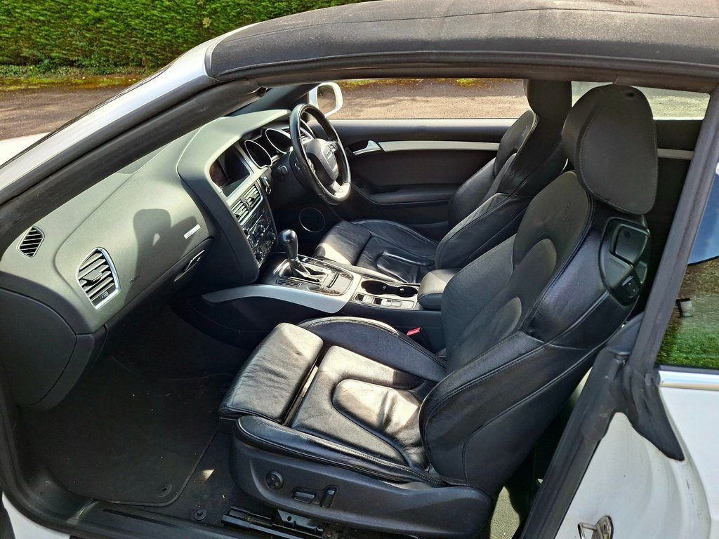 Left Hand Drive AUDI A5 gallery photo