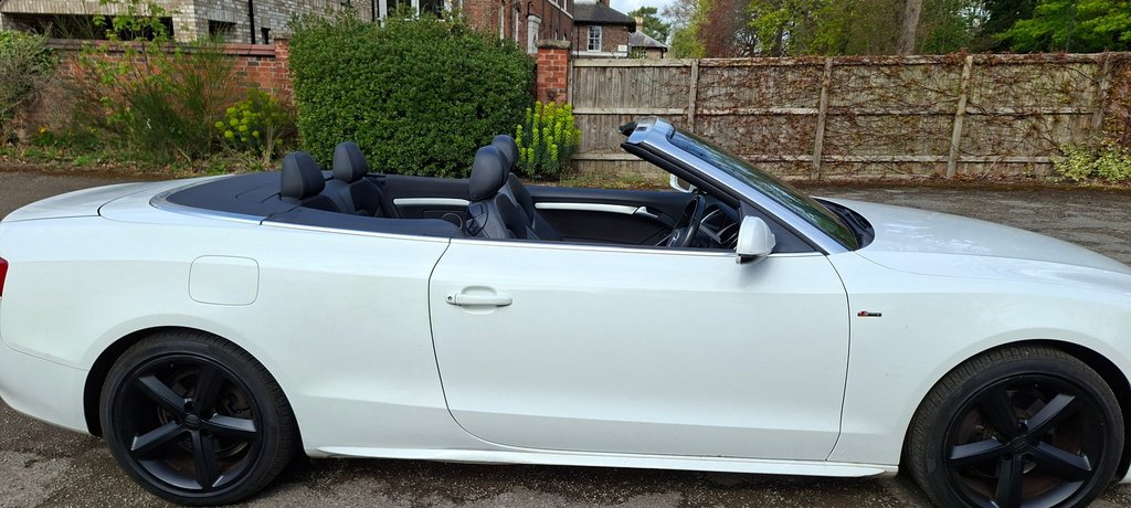 Left Hand Drive AUDI A5 gallery photo