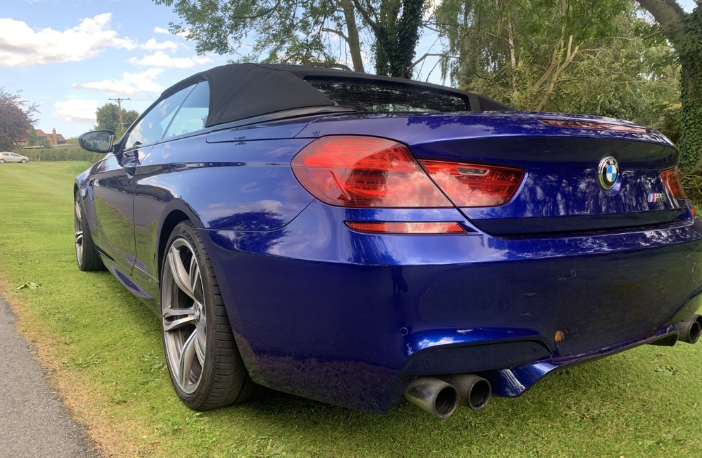 Left Hand Drive BMW M6 gallery photo