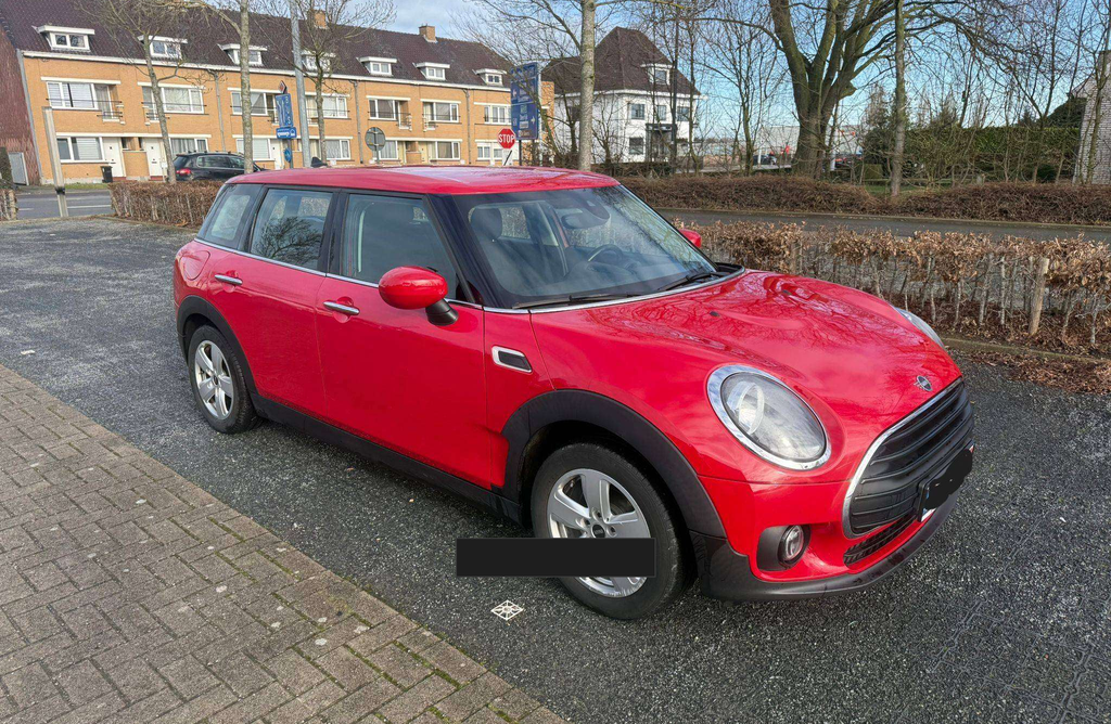 Left Hand Drive MINI CLUBMAN One D Auto for sale