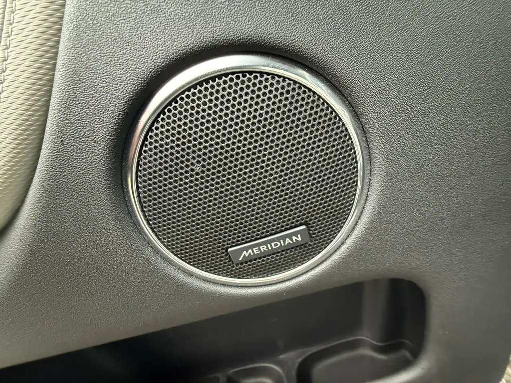 Left Hand Drive LANDROVER DISCOVERY SPORT gallery photo