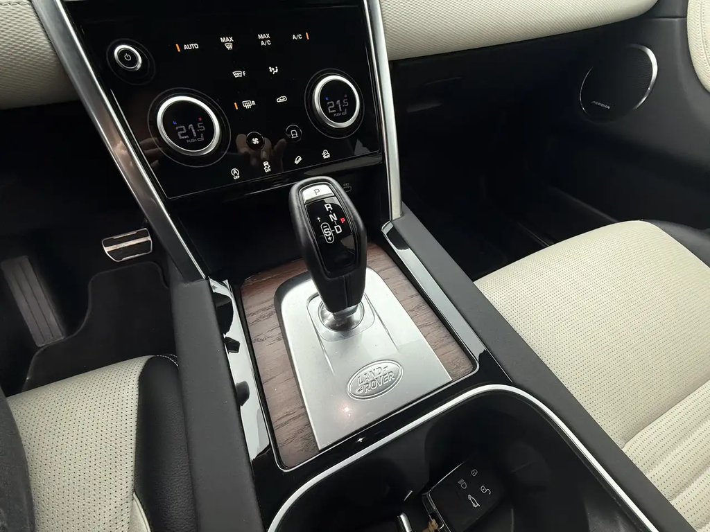 Left Hand Drive LANDROVER DISCOVERY SPORT gallery photo