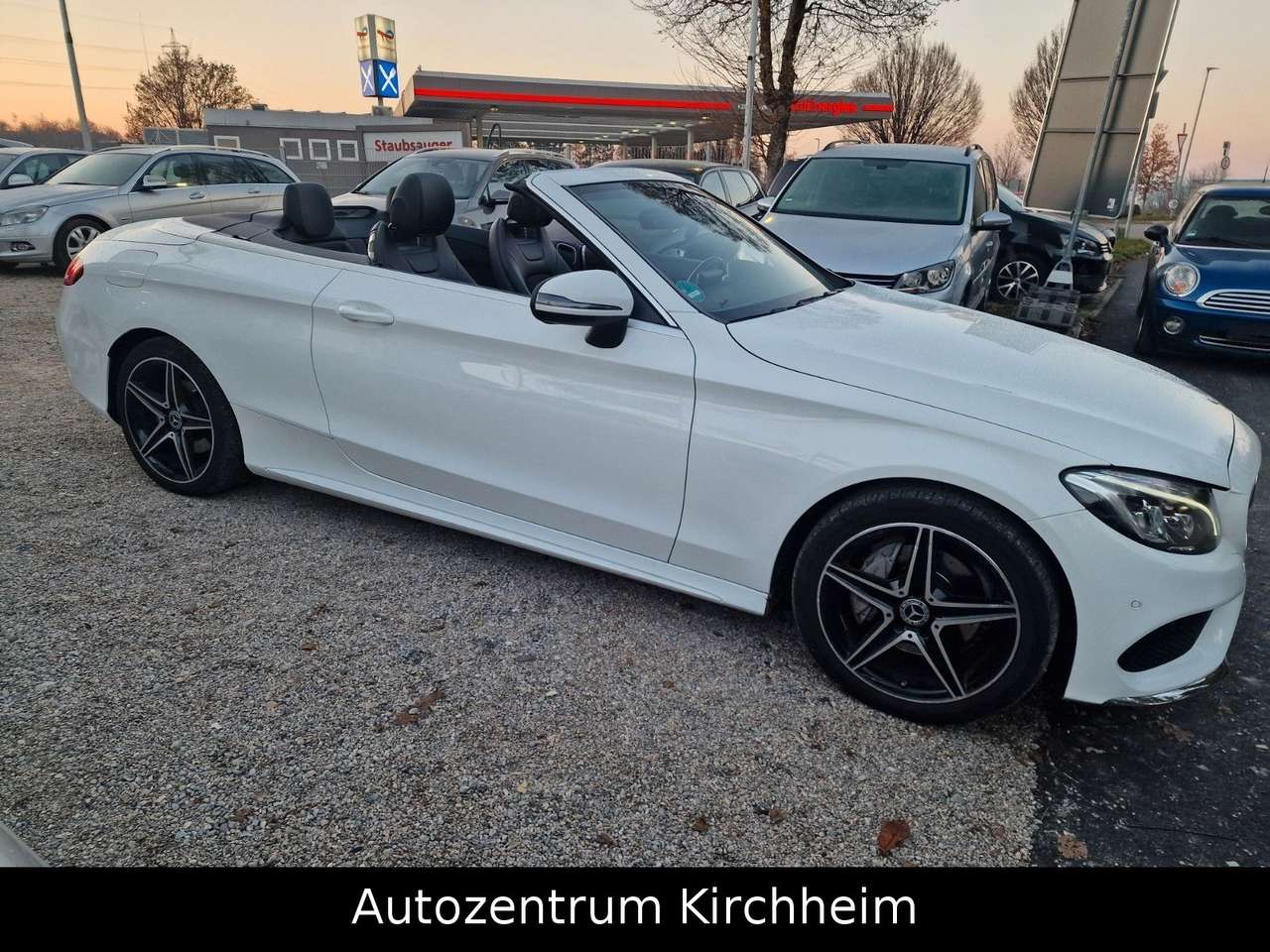 Left Hand Drive MERCEDES C CLASS gallery photo