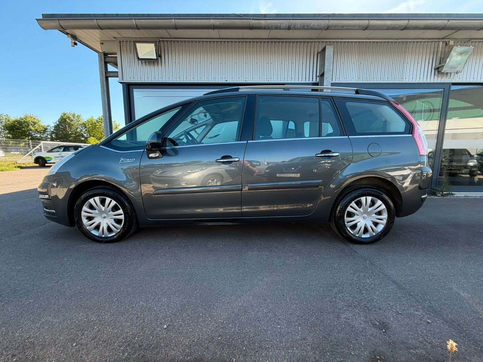 Left Hand Drive CITROEN GRAND C4 PICASSO gallery photo