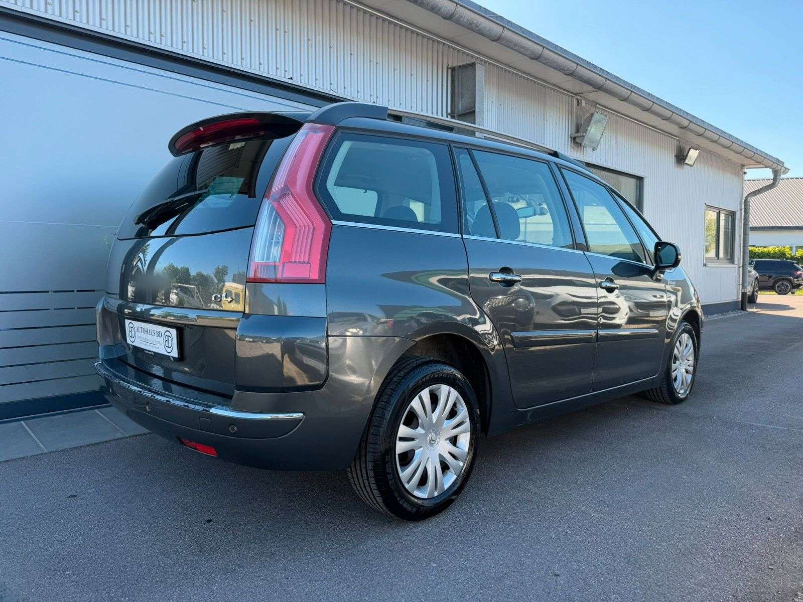Left Hand Drive CITROEN GRAND C4 PICASSO gallery photo