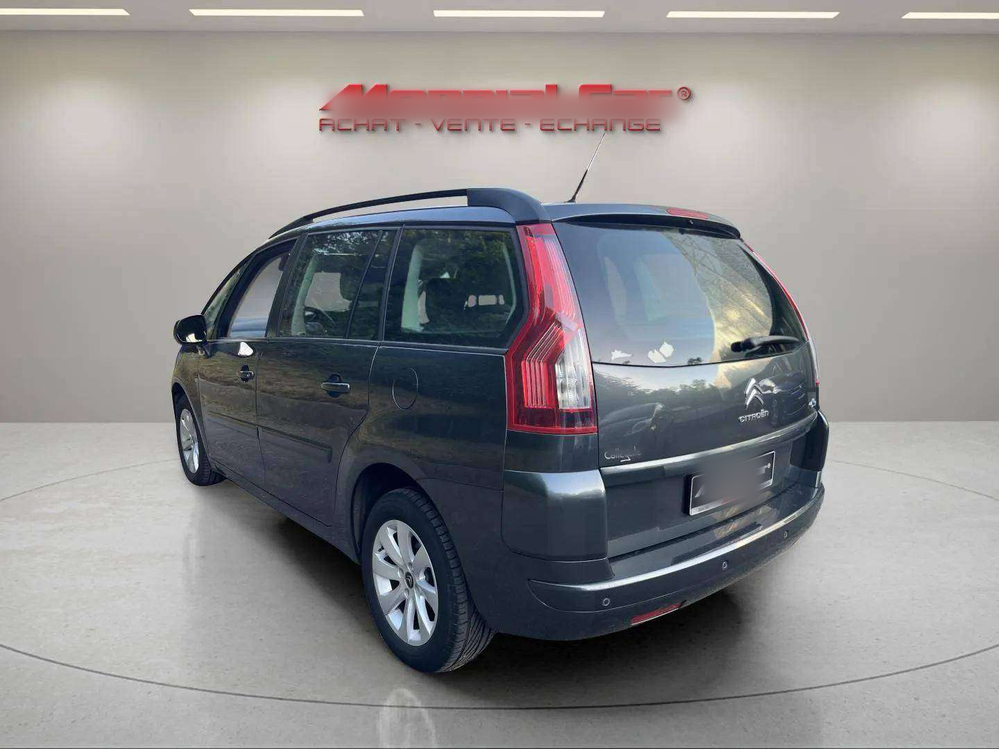 Left Hand Drive CITROEN GRAND C4 PICASSO gallery photo