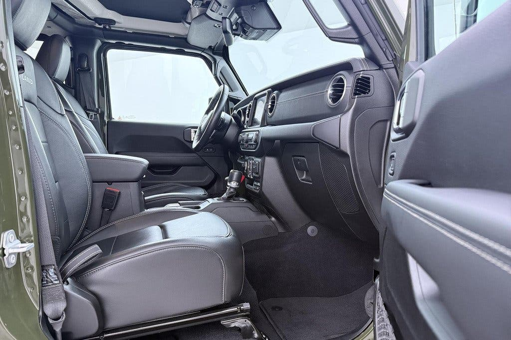 Left Hand Drive JEEP WRANGLER gallery photo