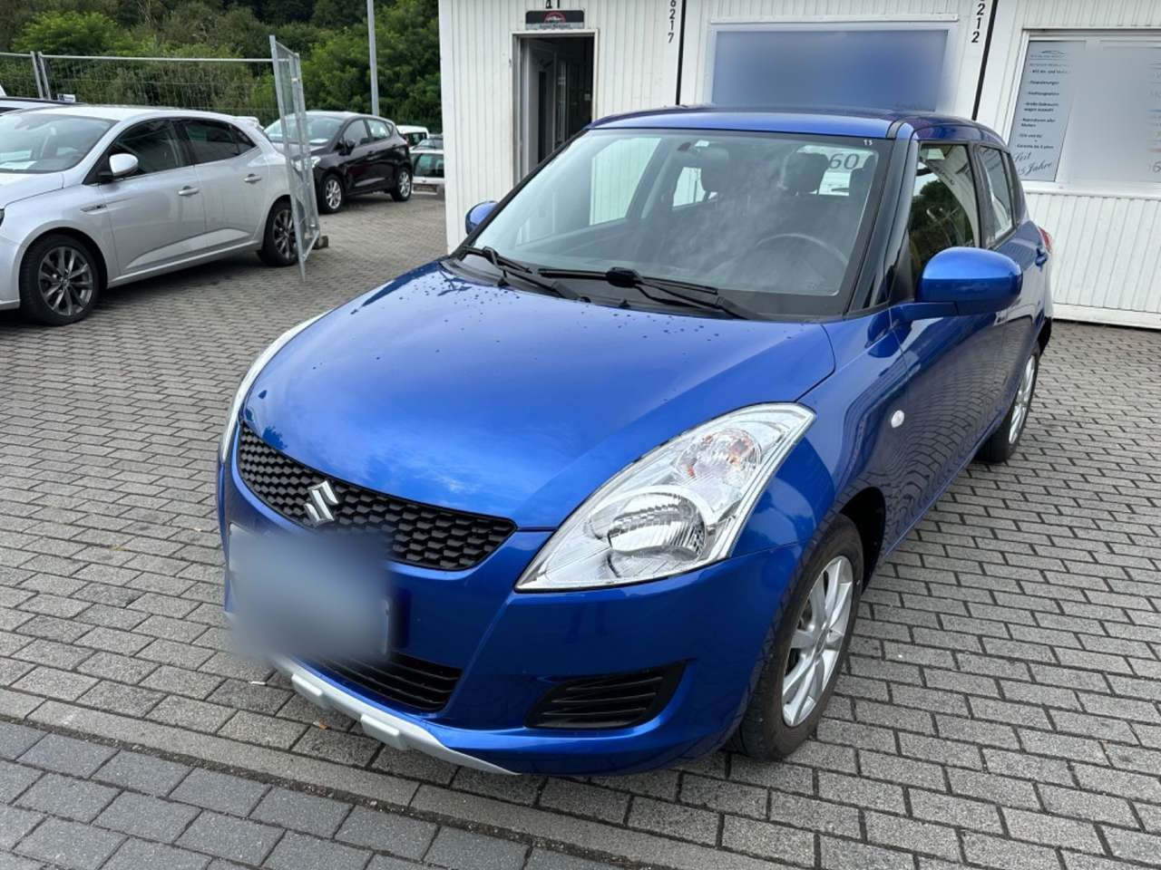 Left Hand Drive SUZUKI SWIFT gallery photo