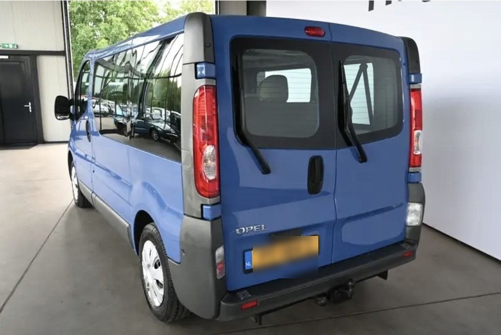 Left Hand Drive OPEL VIVARO gallery photo