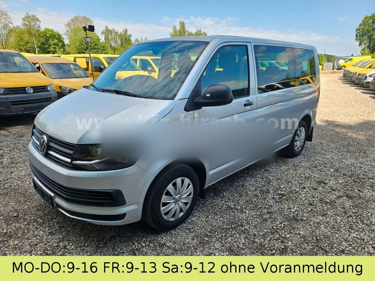 Left Hand Drive VOLKSWAGEN MULTIVAN gallery photo