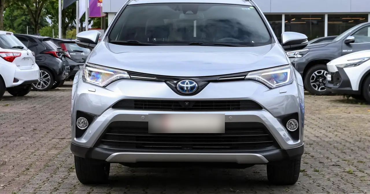 Left Hand Drive TOYOTA RAV 4 2.5 Hybrid Style Selection 4x4 for sale