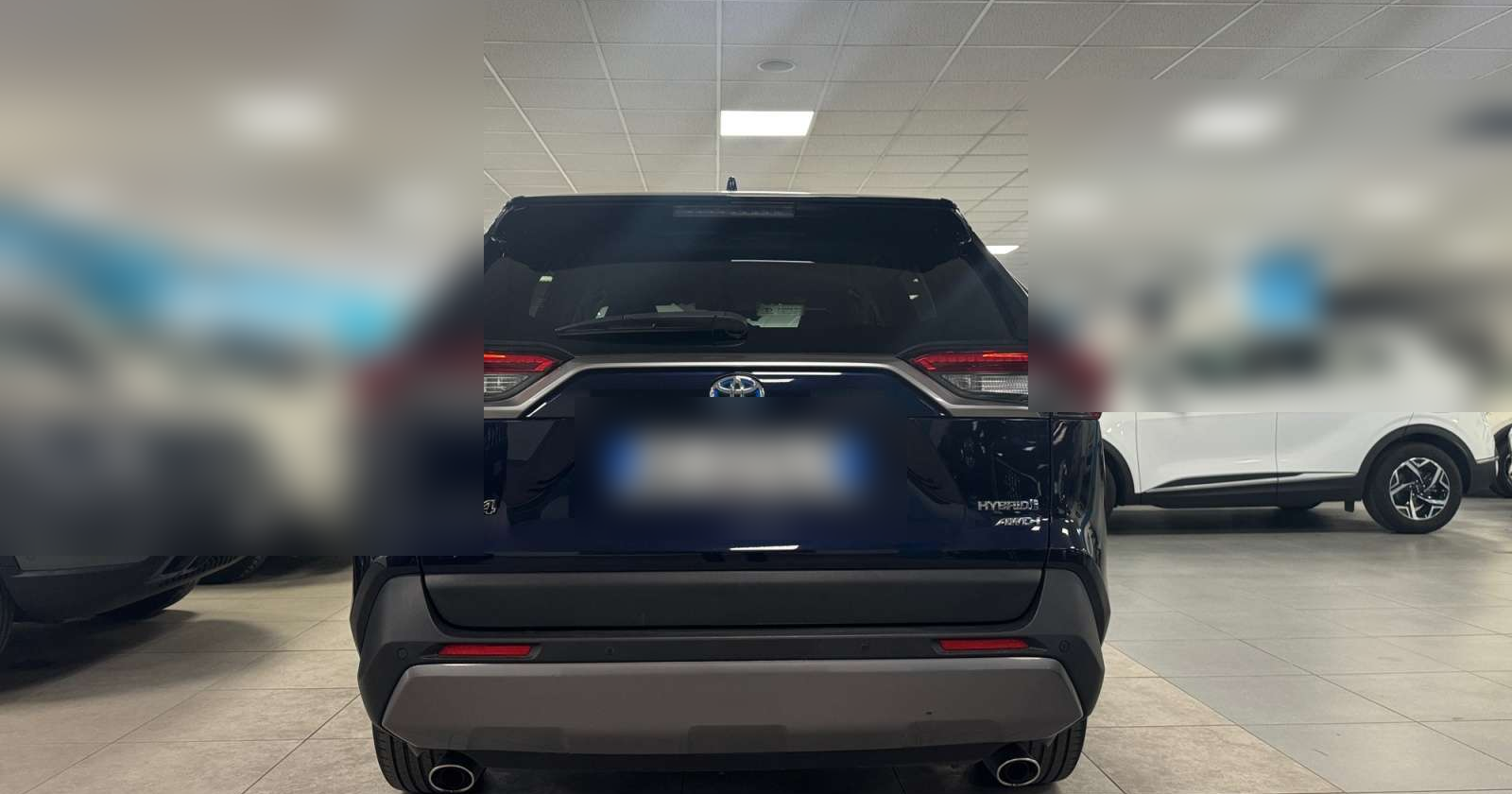 Left Hand Drive TOYOTA RAV 4 gallery photo