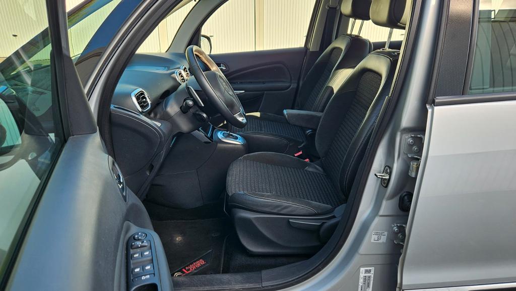 Left Hand Drive CITROEN C3 PICASSO gallery photo