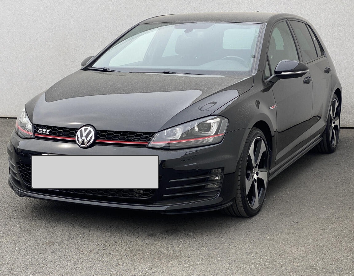 Left Hand Drive VOLKSWAGEN GOLF gallery photo