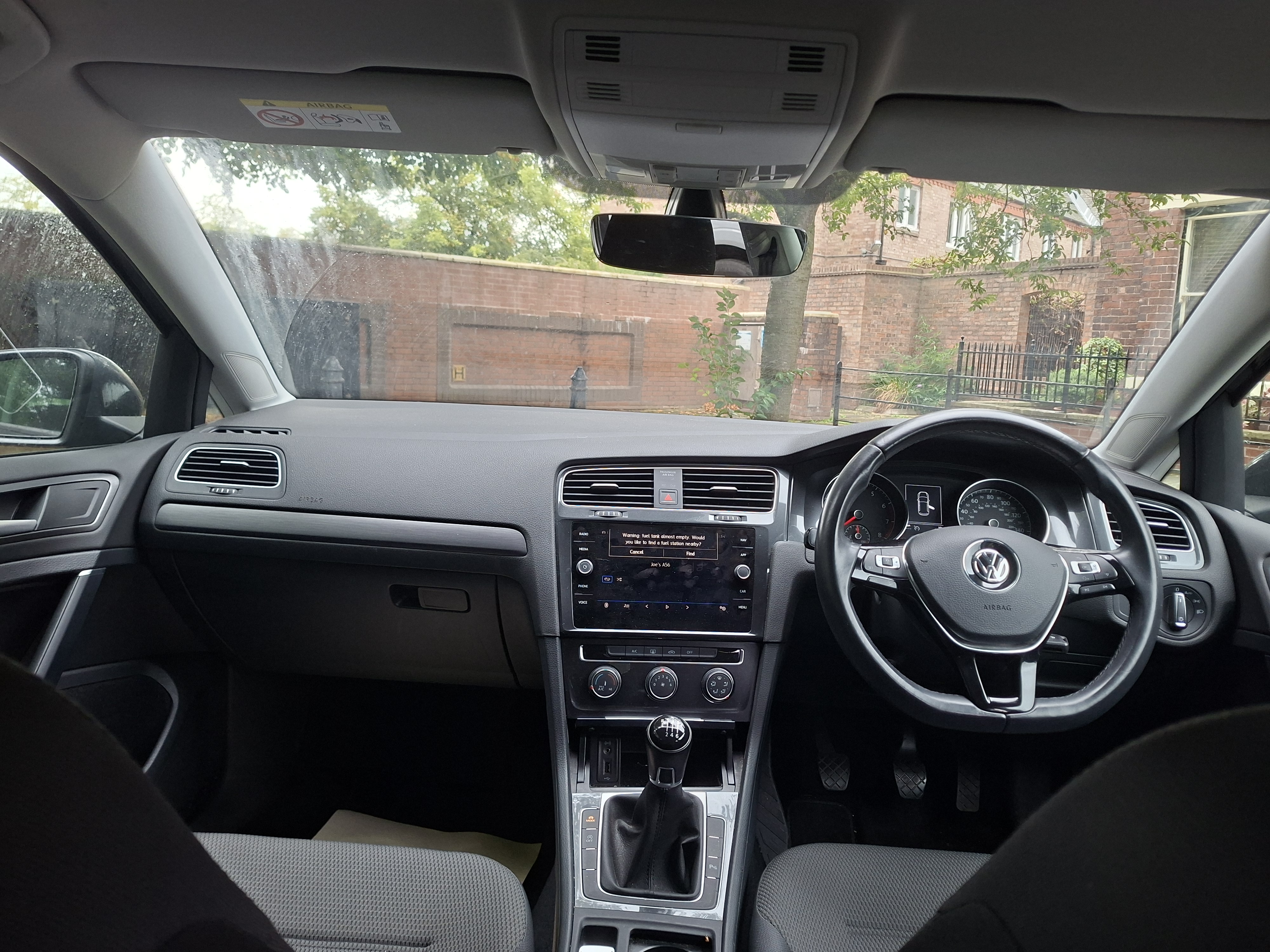 Left Hand Drive VOLKSWAGEN GOLF gallery photo